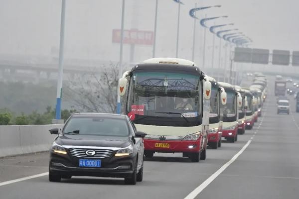 白衣執(zhí)甲，今朝凱旋 | 廣汽傳祺一路守護(hù)，迎接抗疫英雄